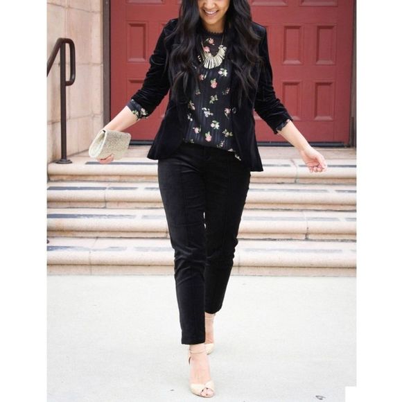 ModCloth Small Accentuated Ease Floral Blouse - Picture 15 of 16